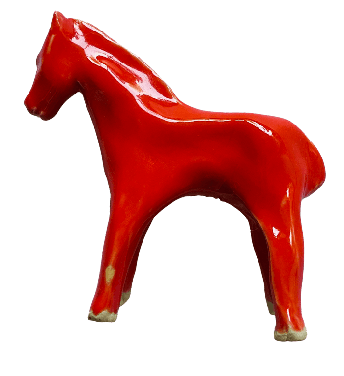 Petit cheval rouge en céramique